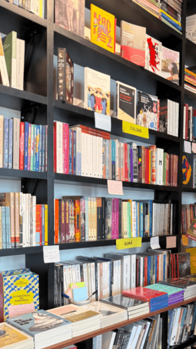 Livraria Candeeiro - Foto 4