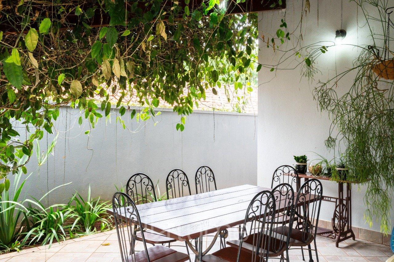 Luz natural e quintal vivo - Foto 13