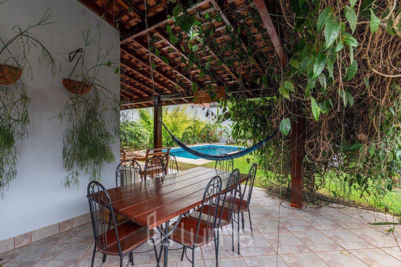 Luz natural e quintal vivo - Foto 19