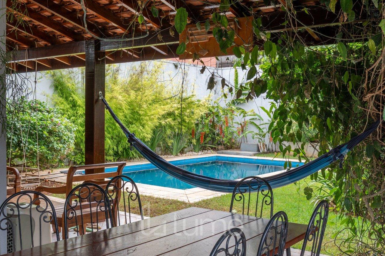 Luz natural e quintal vivo - Foto 20